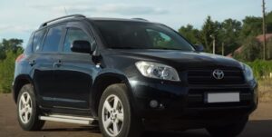 Детальніше про статтю Toyota RAV4 2005рік в кузові XA30: повний огляд та характеристики